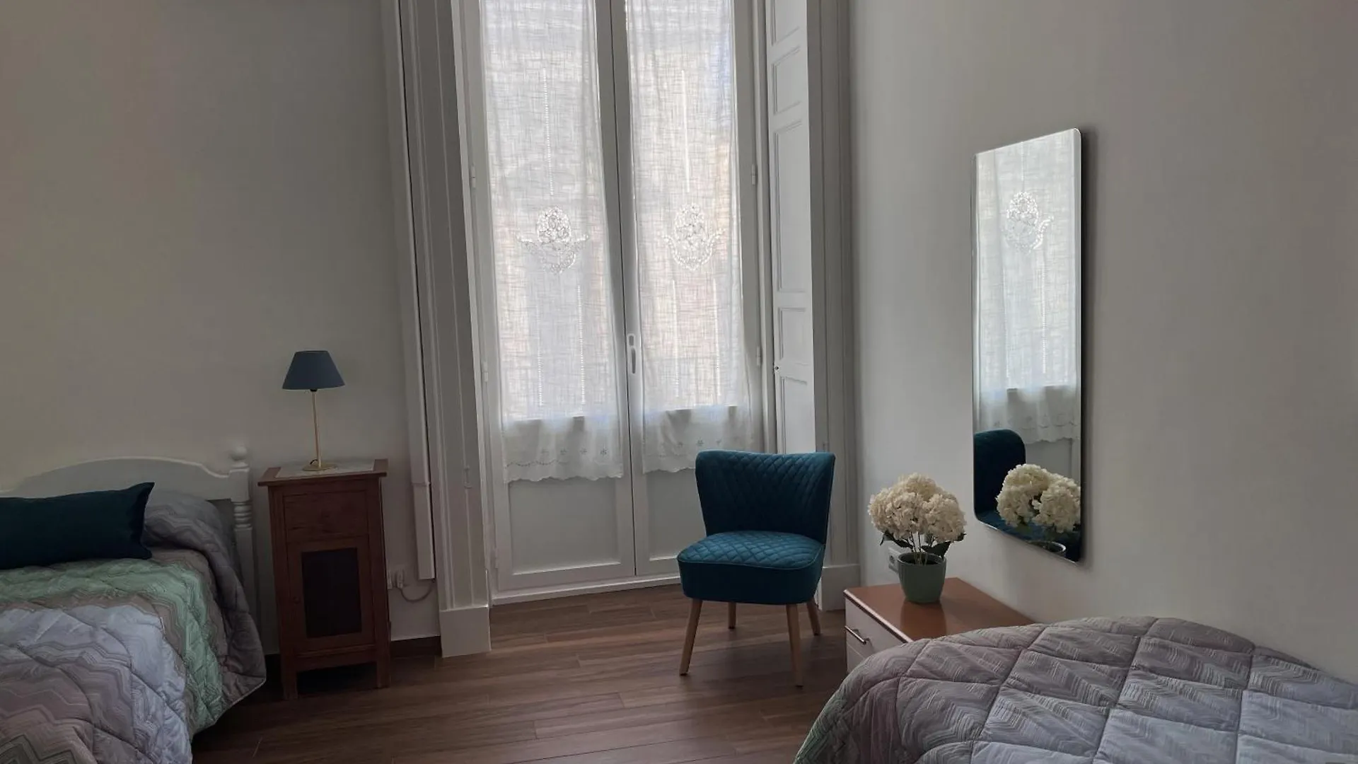 Palace Apartments Central Catania-Fontanarossai nemzetközi repülőtér 0*,